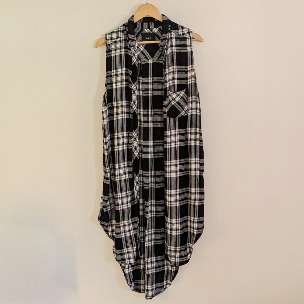 Rails L Black White Plaid Tunic Sleeveless Long Shirt Tails Flowy Soft Cape